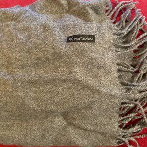 Inca Scarf (Grey) 100% Cashmere